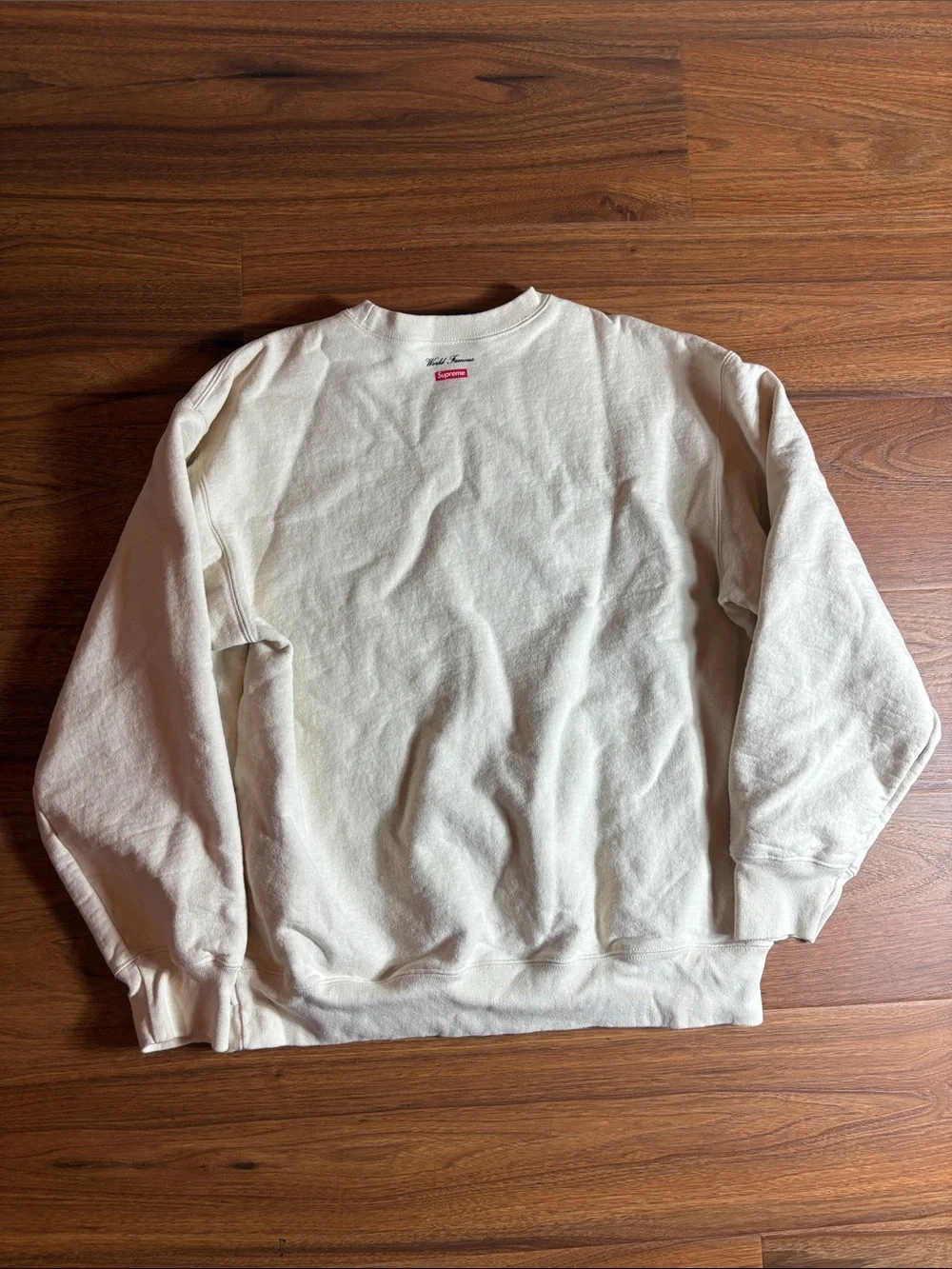 Supreme men’s large cream aerial Crewneck with Cityscape Chest Graphic